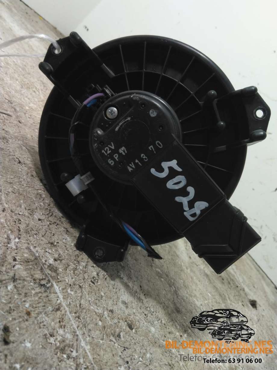 Varmeapparat motor til Toyota Yaris 2012-2014 (Type III, Fase 1)  