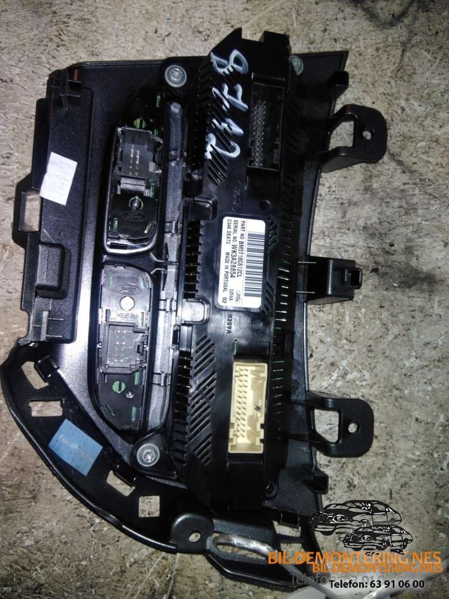 Varmeapparat betjening til Ford Focus 2011-2014 (Type III, Fase 1)  (BM8T18C612CL|WK3A28854|)