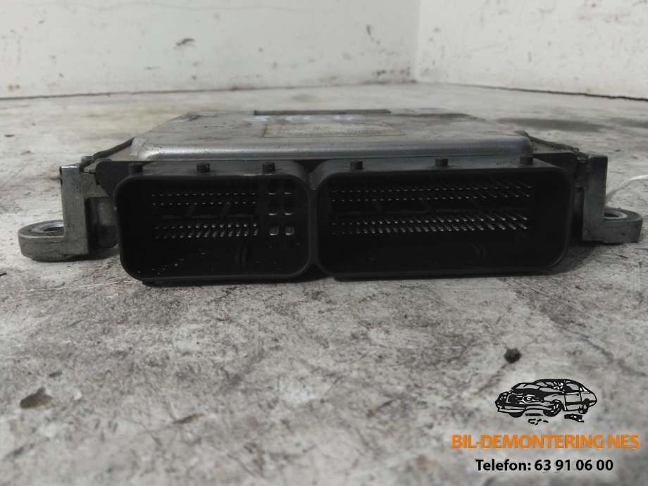 Styreenhet motor til Mercedes C-Klasse 2011-2014 (Fase 2) (W204) (W204) (A6511500126|A0054469240|)