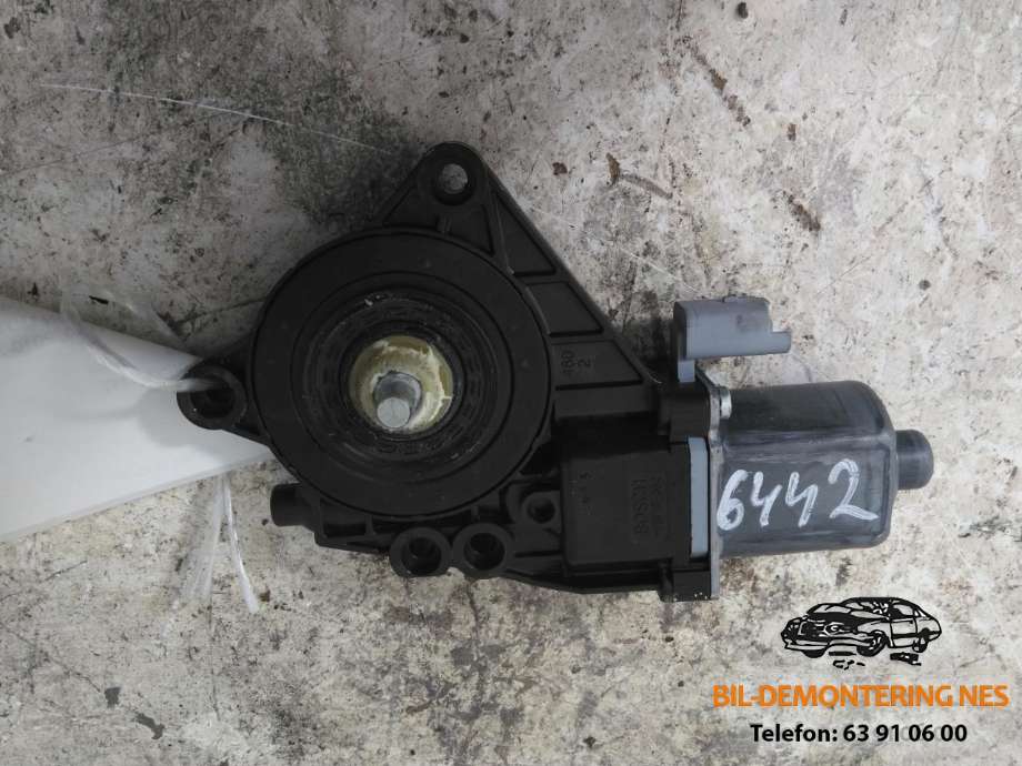Ruteheis, kun motor, venstre foran til Hyundai Ix20 2010-2017  (BOSCH|0130822580|)