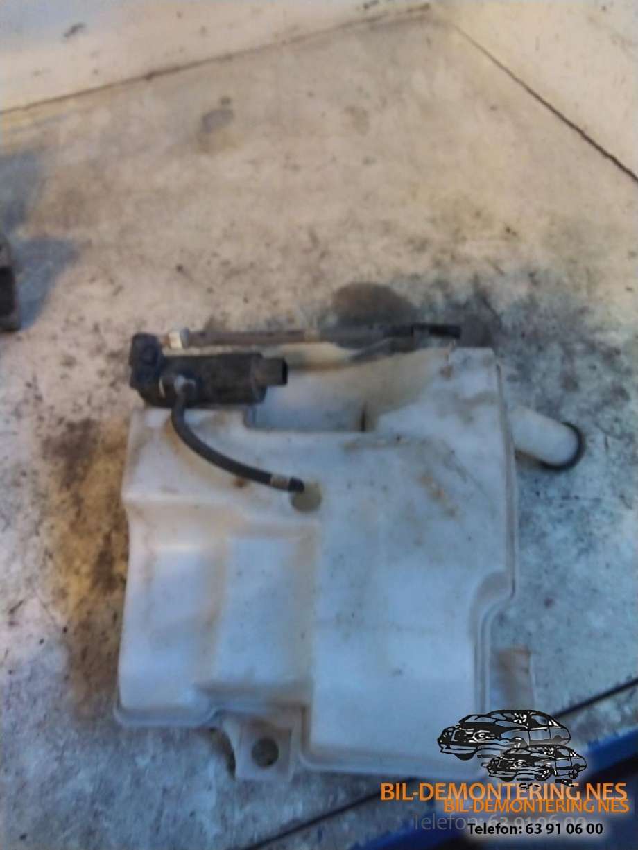 Spylertank til Ford Focus 2011-2014 (Type III, Fase 1)  