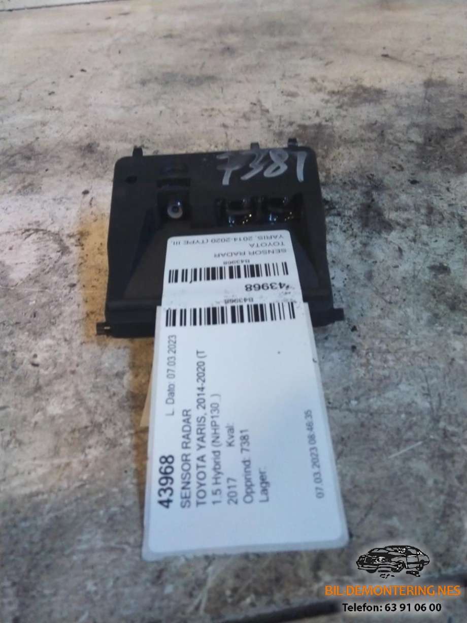 Sensor radar til Toyota Yaris 2014-2020 (Type III, Fase 2)  (881810D020|)