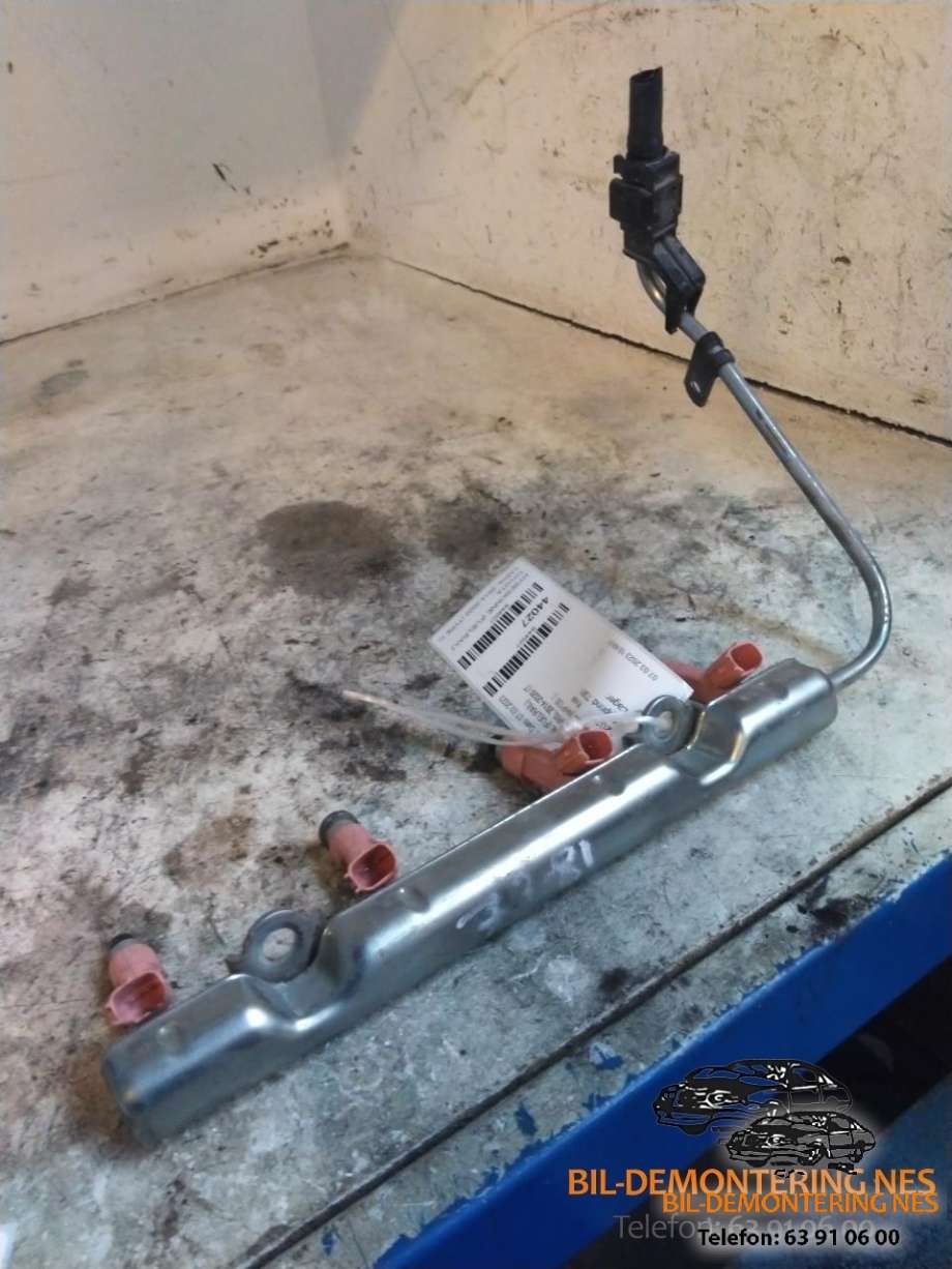 Dyseskinne (fuelrail) til Toyota Yaris, 2014-2020 (Type III, Fase 2)  