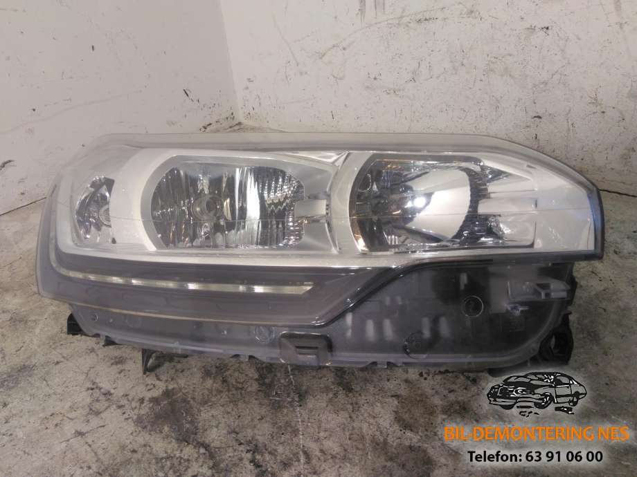 Frontlykt høyre halogen til Citroën C5, 2008-2017 (Type II)  