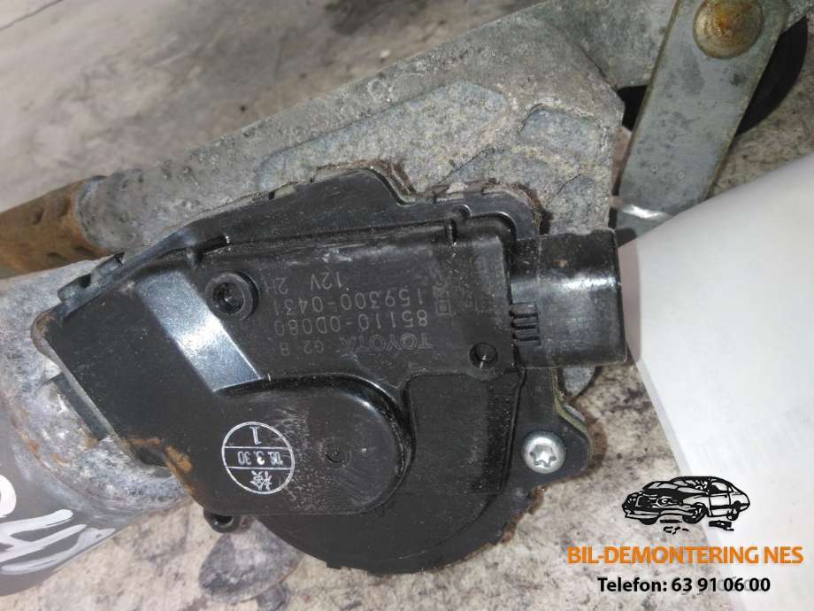 Viskermotor frontrute komplett m/overføring til Toyota Yaris 2006-2009 (Type II, Fase 1)  (1593000431|851100D080|)