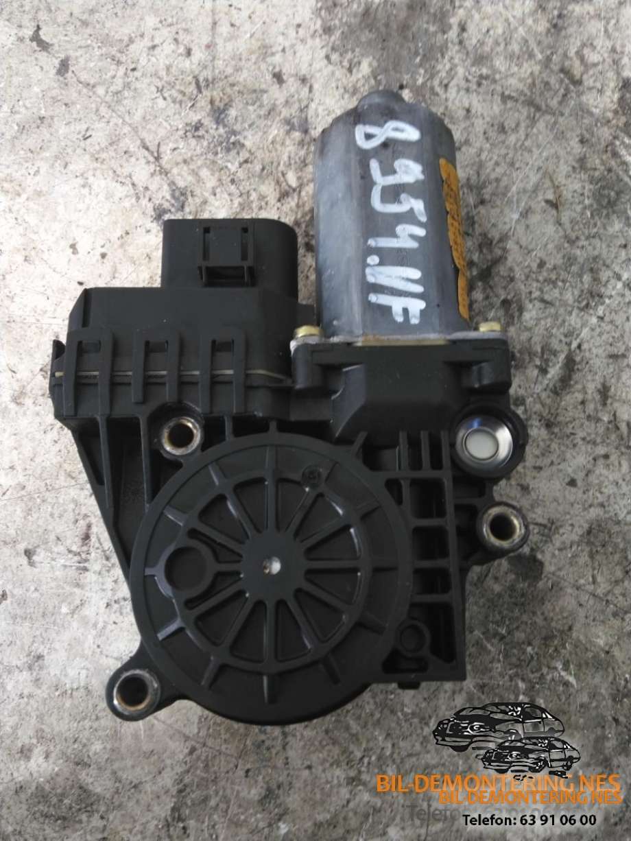 Ruteheis, kun motor, venstre foran til Audi A6, Allroad, 2000-2005 (Type I) (C5) (C5) (700103298100105)