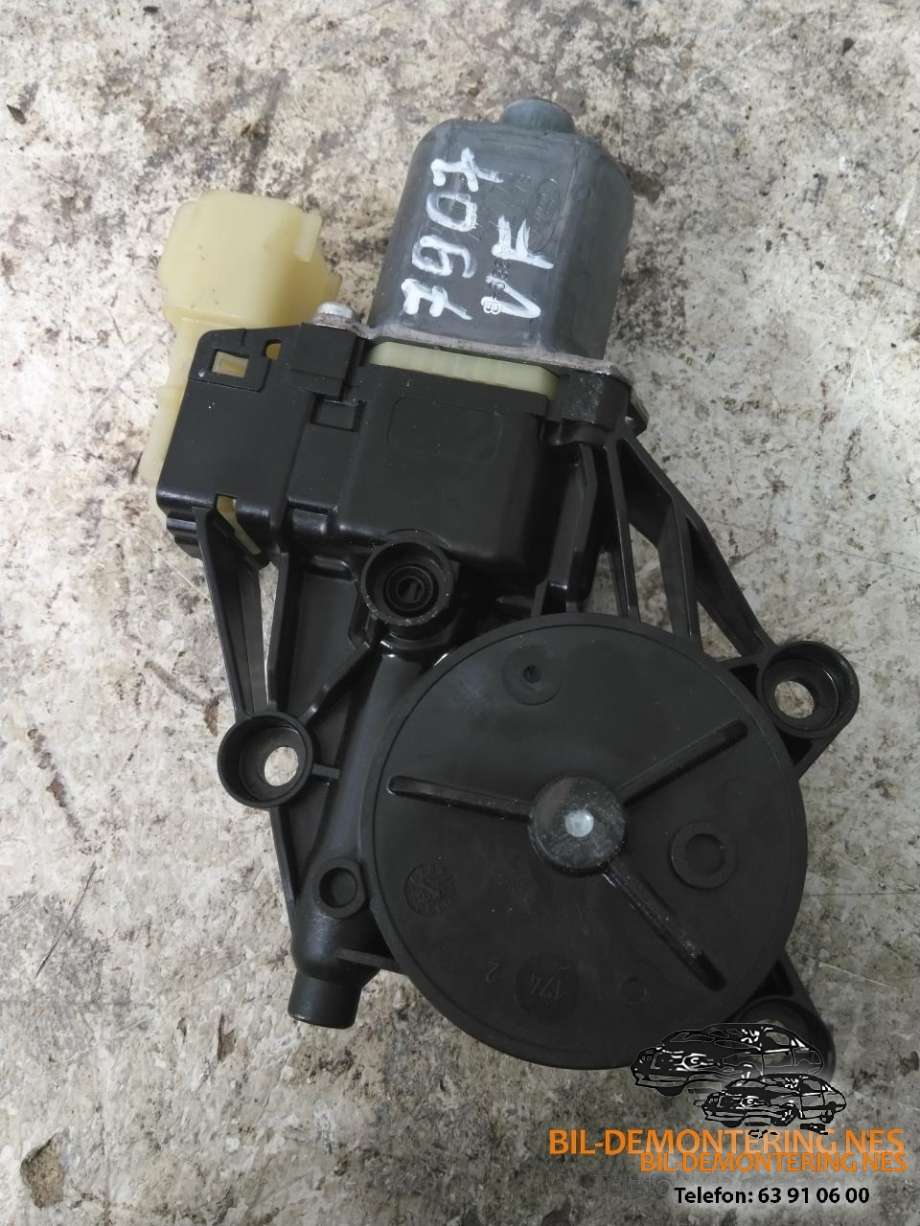 Ruteheis, kun motor, venstre foran til Ford Fiesta 2013-2017 (Type VI, Fase 2)  (0130822618|)