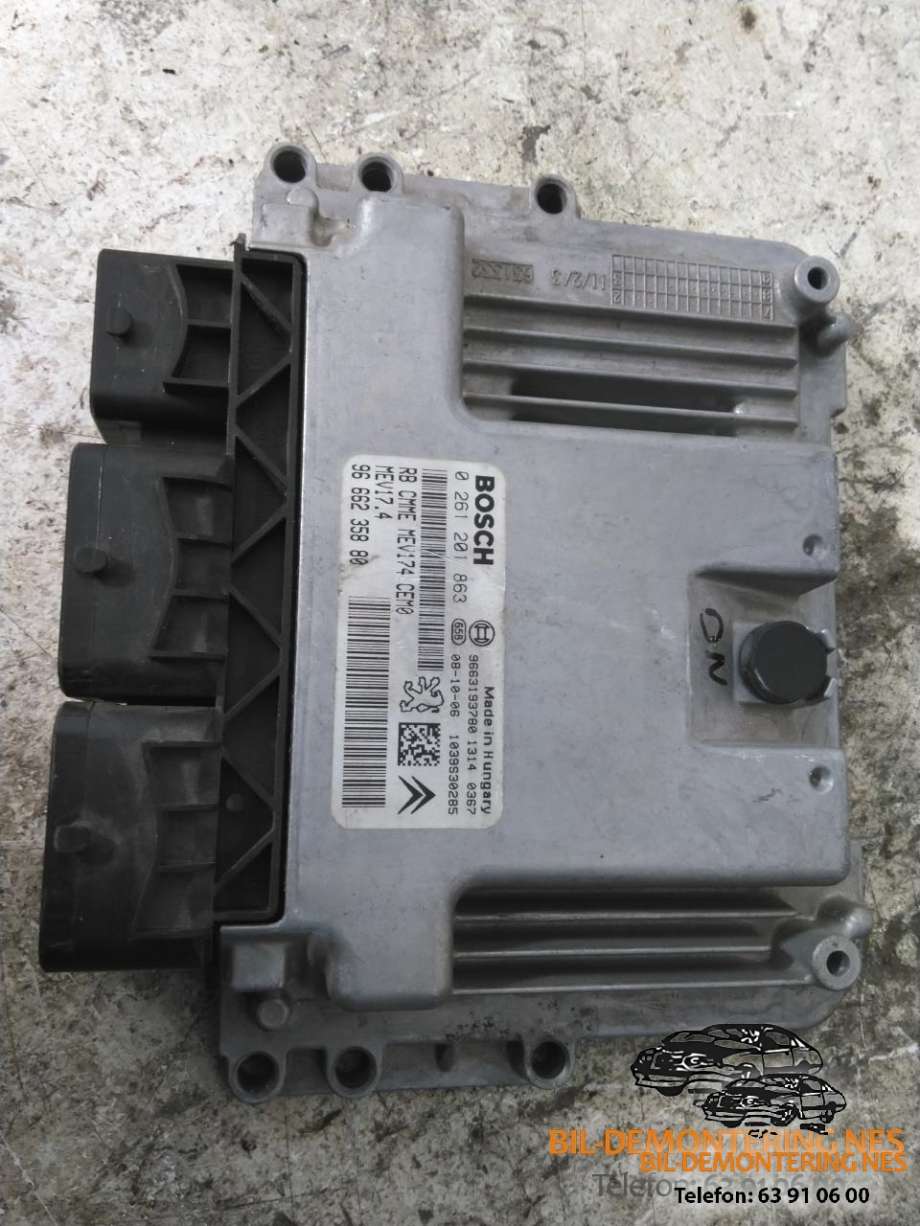 Styreenhet motor til Peugeot 207 2006-2012  (0261201863|9666235880|)