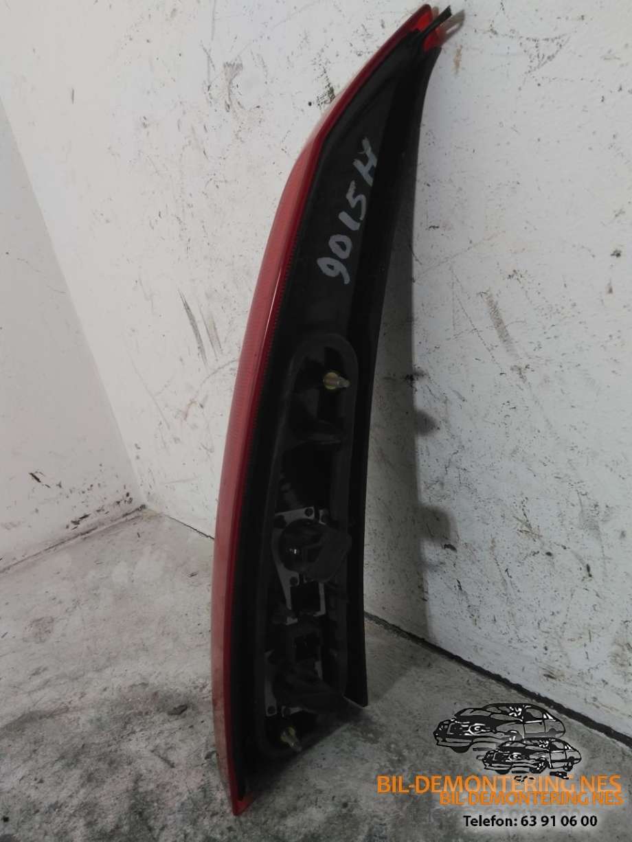 Baklykt høyre til Volvo V70 2000-2004 (Type II, Fase 1)  