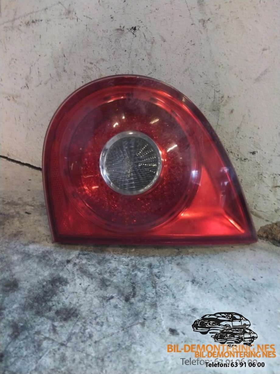 Baklykt høyre indre til VW Golf V, Combi, 2003-2008  