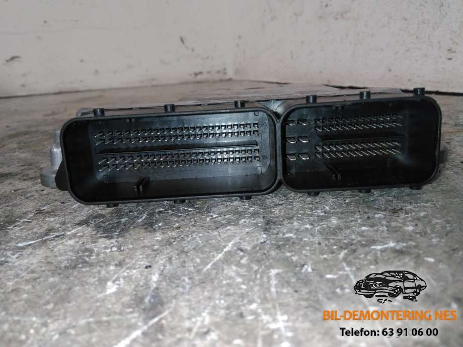 Styreenhet motor til BMW 3-Serie 2012-2018 (F30/F31/F34) (F30/F31/F34) (0281018506|DDE8517874|030408512)