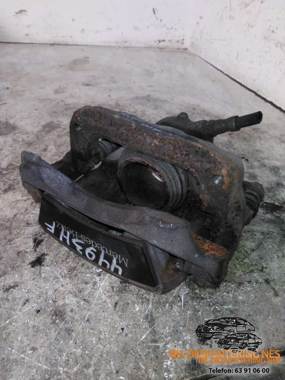 Bremsecaliper høyre foran til Mercedes A-Klasse, 2012-2018 (W176) (W176) 