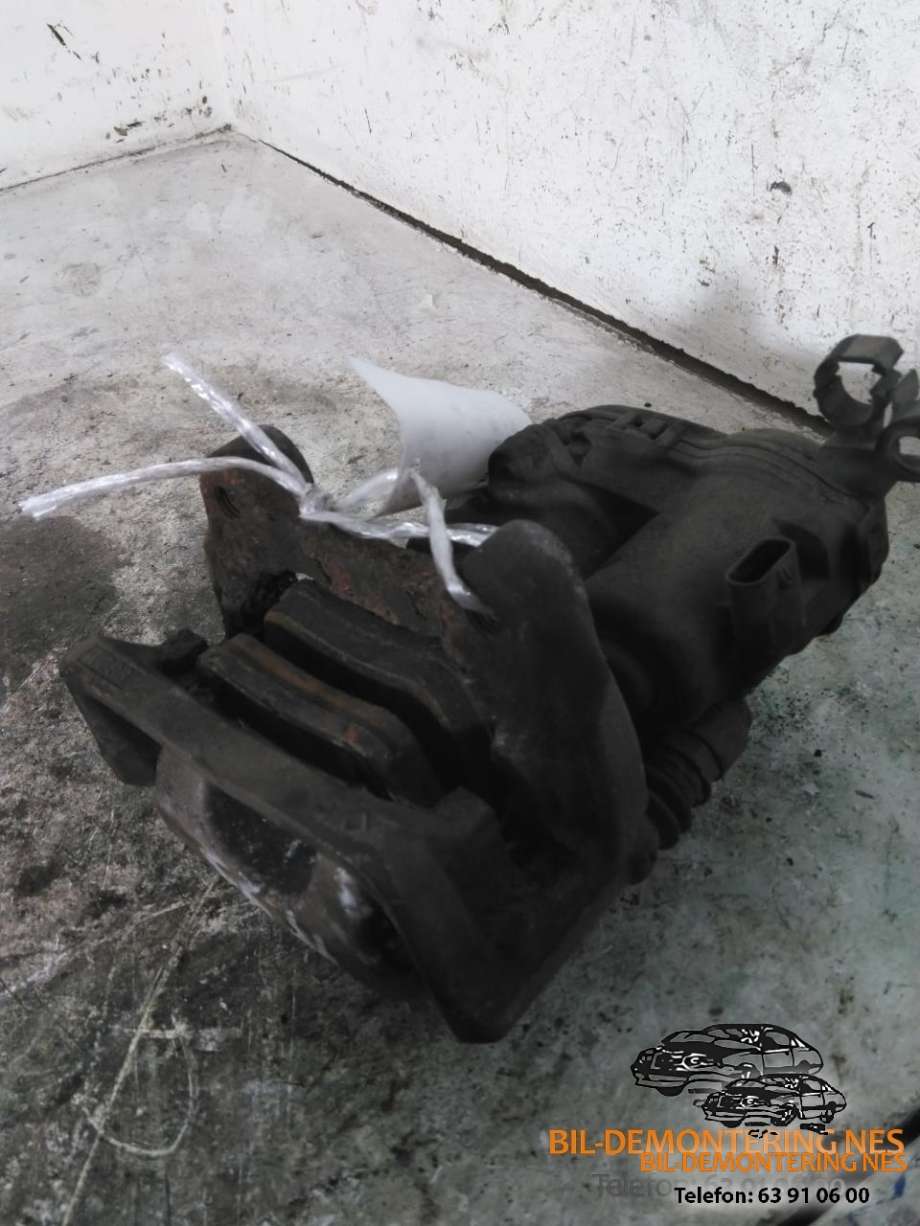 Bremsecaliper venstre bak til Mercedes A-Klasse, 2012-2018 (W176) (W176) 