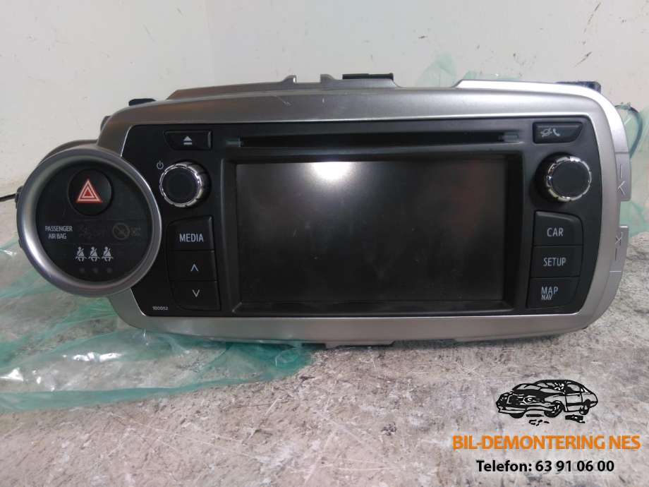Bilstereo navigasjon til Toyota Yaris, 2012-2014 (Type III, Fase 1)  