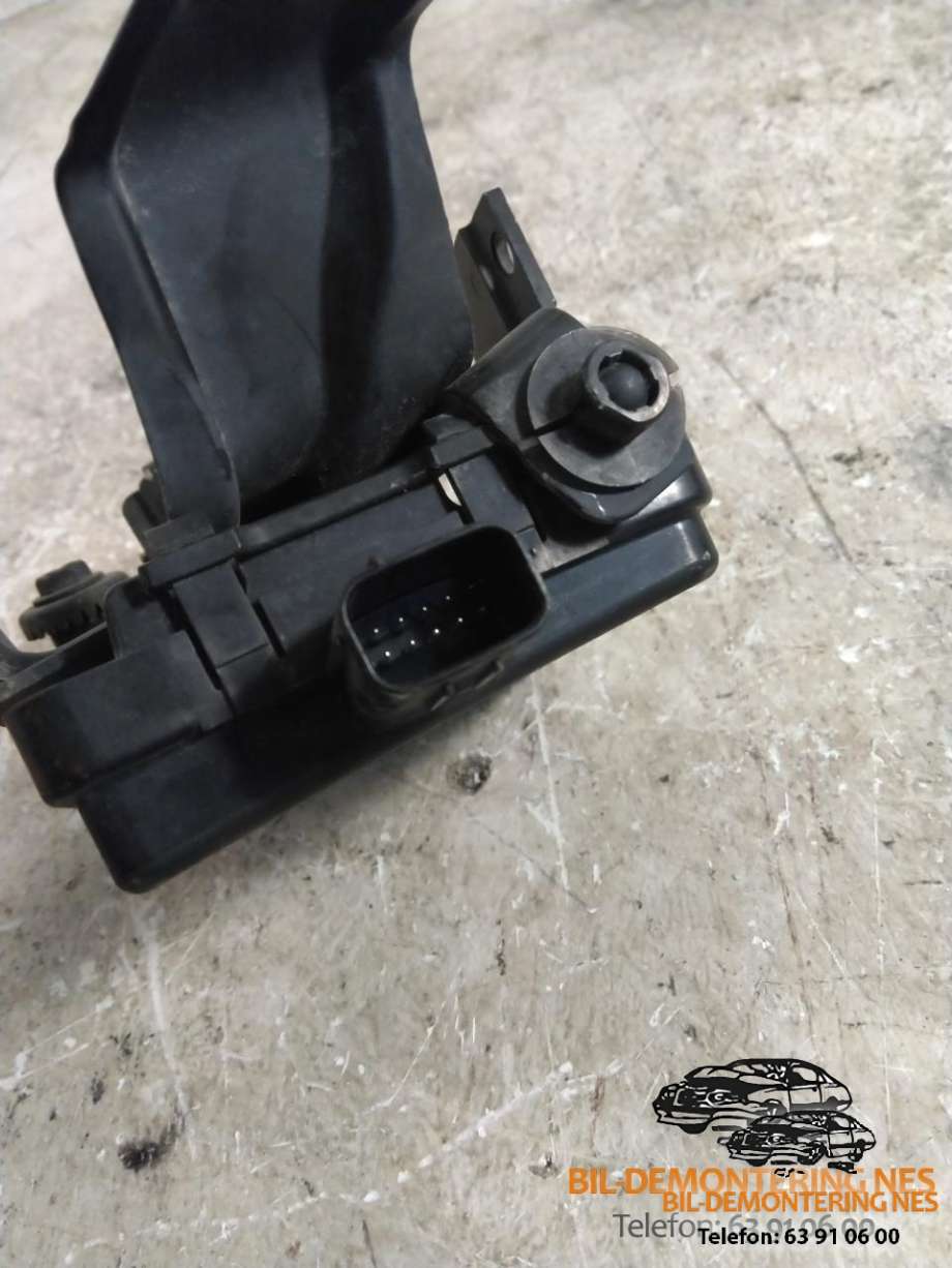 Sensor radar til Toyota Prius 2016-2023 (Type IV) (combi) (combi) (DENSO|88210-47070|230000-7051|)