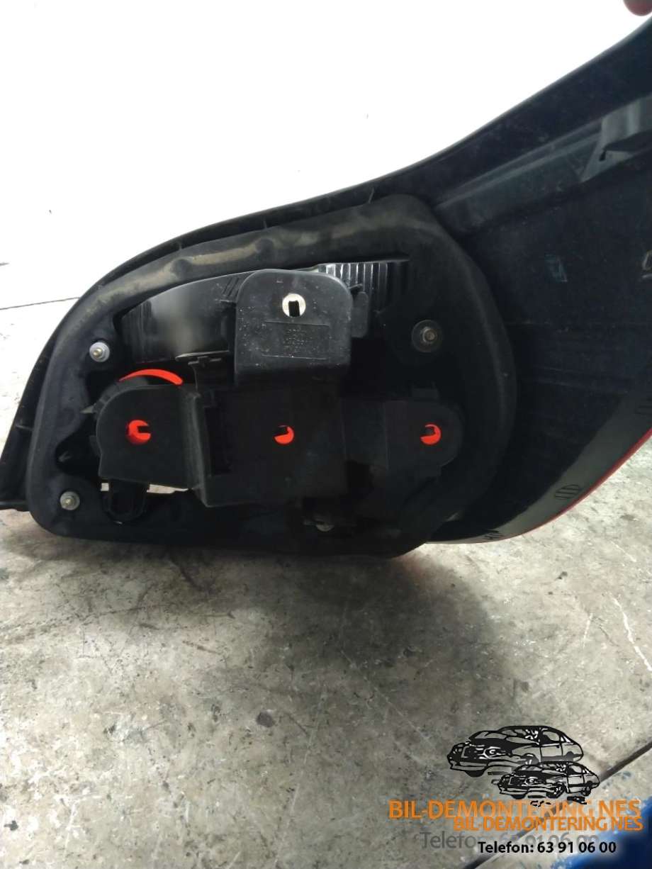 Baklykt venstre til BMW 5-Serie 2003-2010 (E60/E61) (E60/E61) 