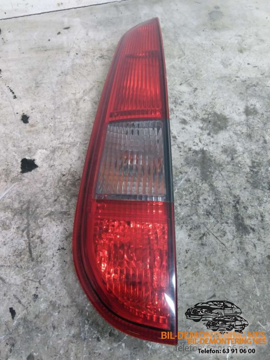 Baklykt venstre til Ford Focus, 2004-2007 (Type II, Fase 1)  