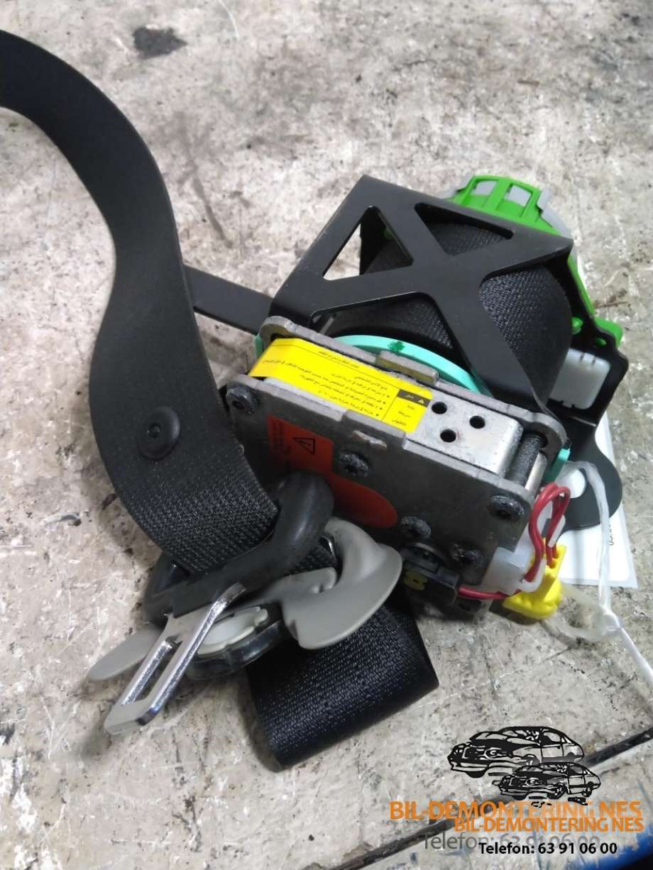Sikkerhetsbelte foran høyre til Toyota Auris, 2007-2010 (Type I, Fase 1)  (7321002220C1)