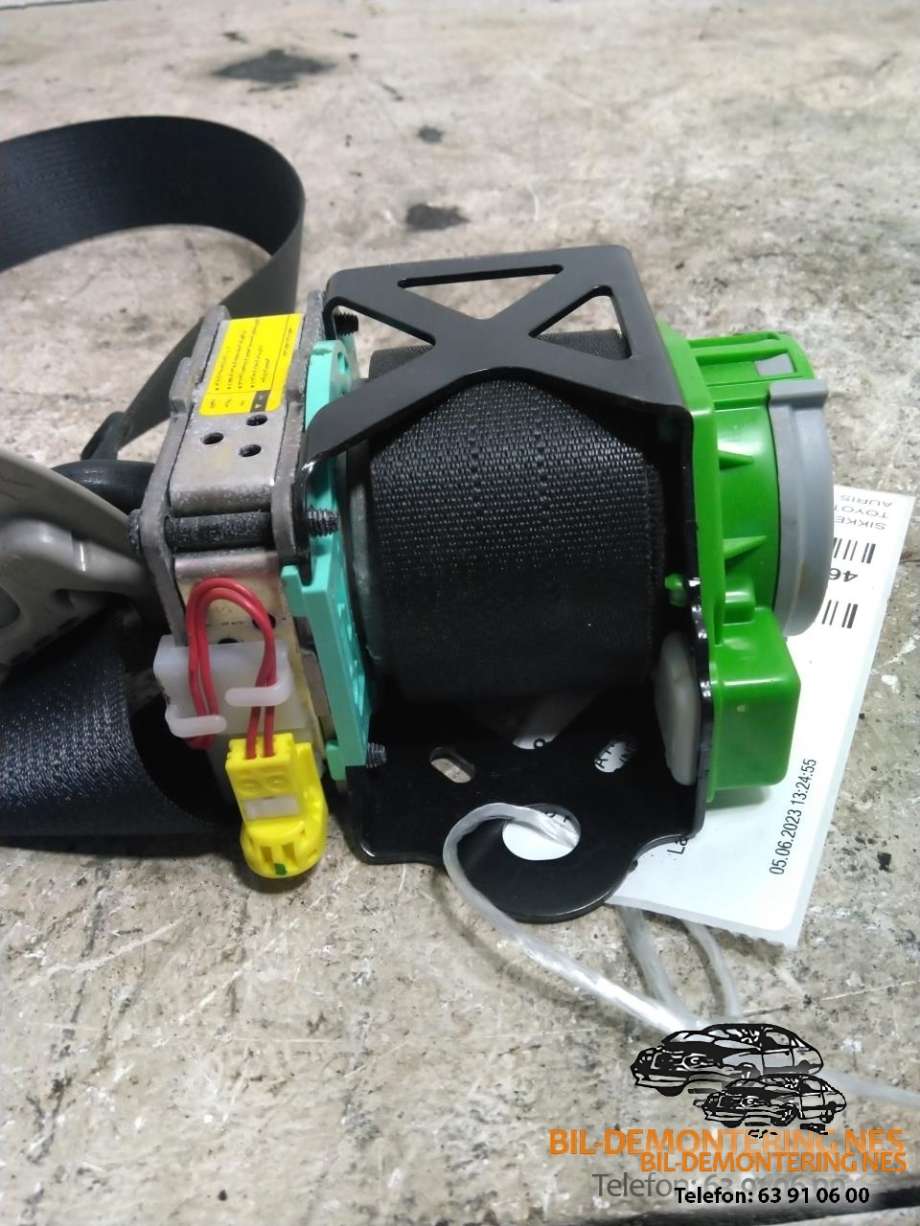 Sikkerhetsbelte foran høyre til Toyota Auris 2007-2010 (Type I, Fase 1)  (7321002220C1|)