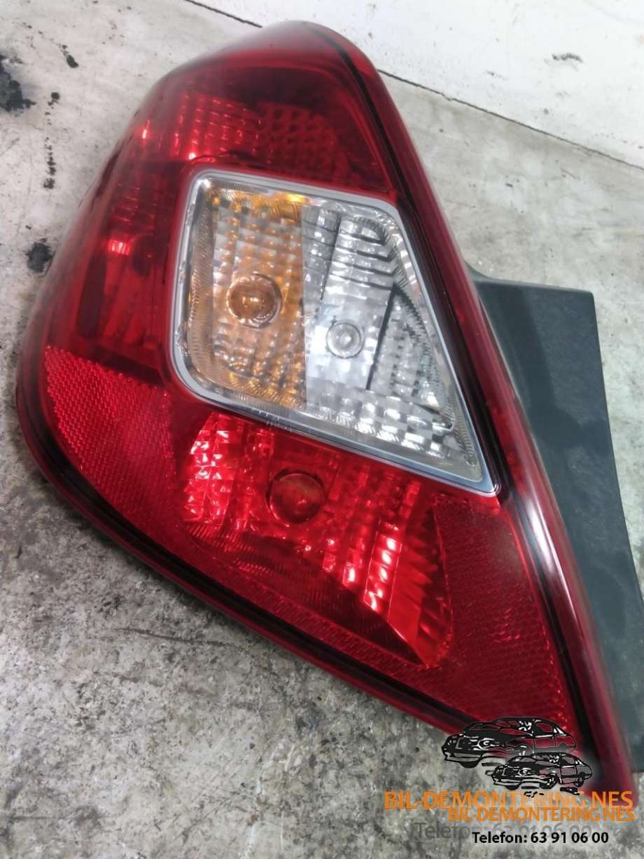 Baklykt venstre til Opel Corsa D 2006-2014  (13269050|89318811|)