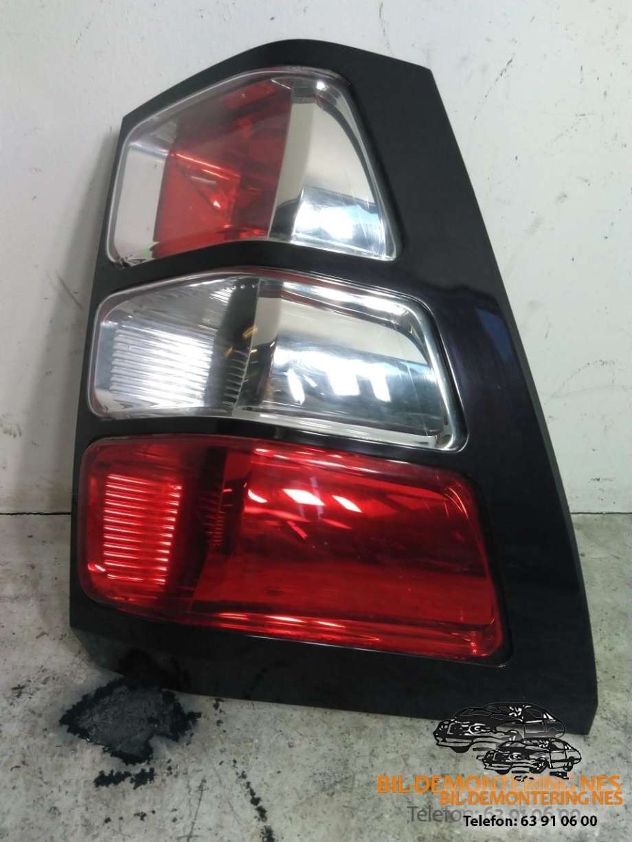Baklykt venstre til Suzuki Grand Vitara, 2005-2015 (Type III)  