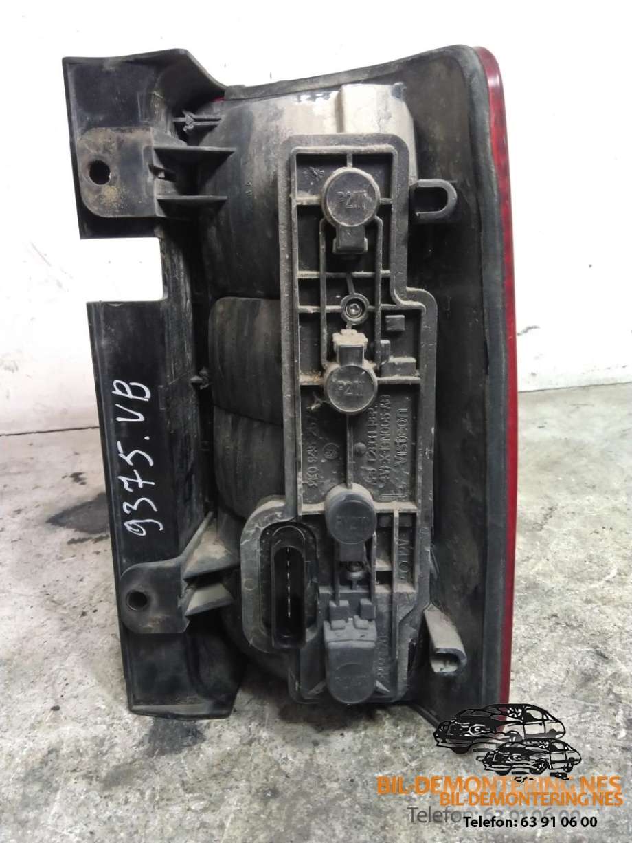 Baklykt venstre til VW Caddy 2004-2010 (Type III, Fase 1)  