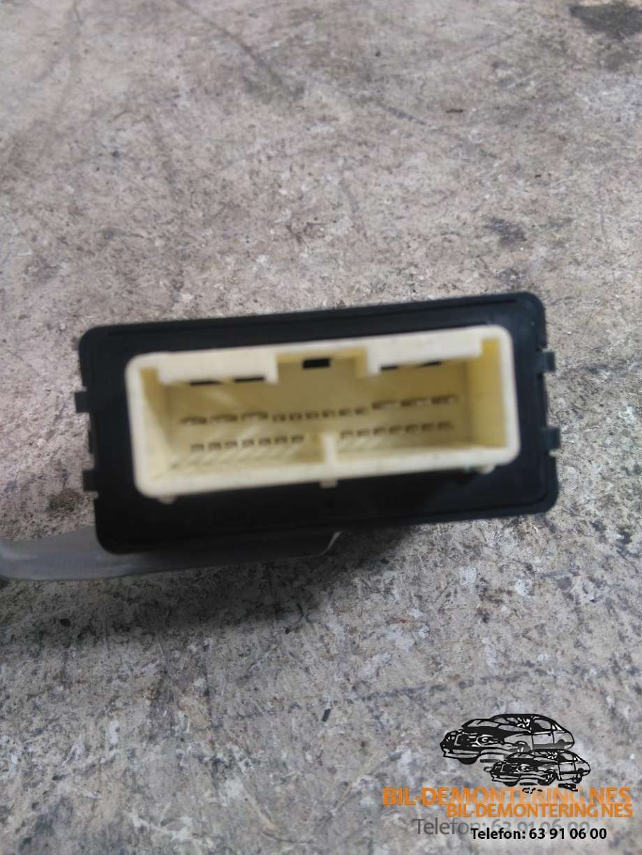 Rele diverse til Toyota Prius +7 2012-2020 (Type III) (stasjonsvogn) (stasjonsvogn) (8594047060|)