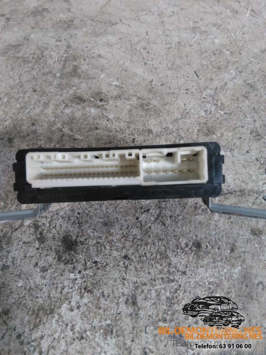 Styreenhet elektrisk bakluke til Toyota RAV4 2016-2019 (Type IV, Fase 2)  (8922242090|)