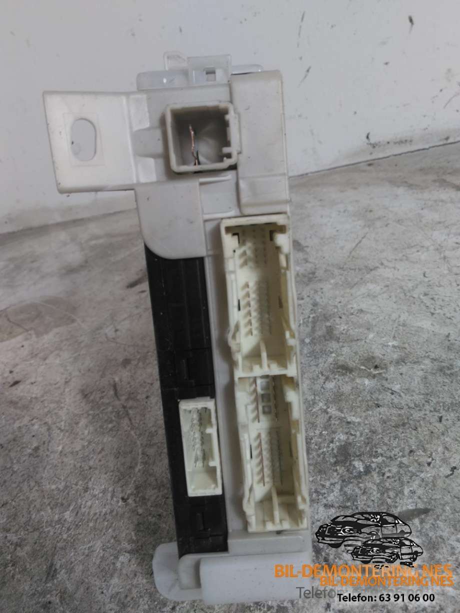 Styreenhet diverse til Toyota Yaris 2014-2020 (Type III, Fase 2)  (892210D470|)