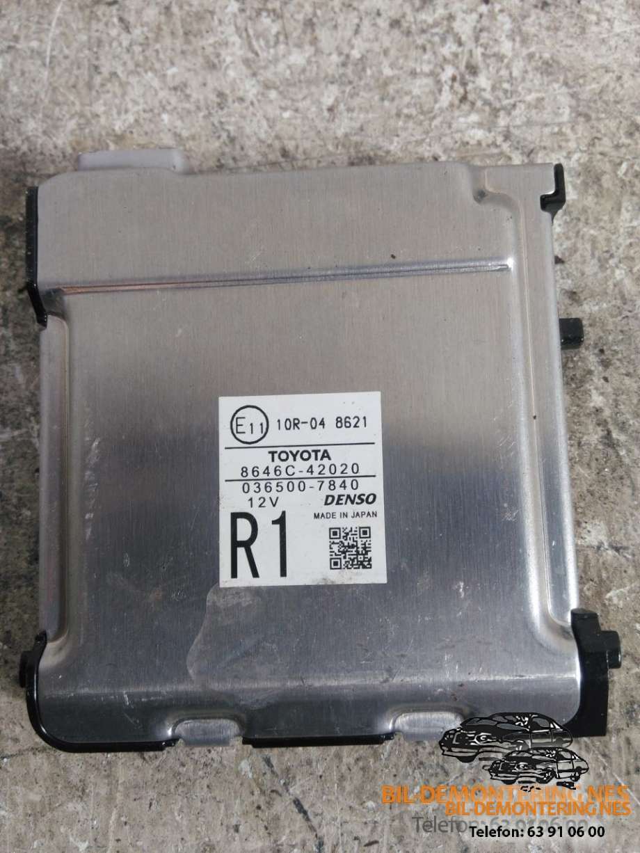 Parkeringskamera foran til Toyota RAV4 2016-2019 (Type IV, Fase 2)  (8646C42020|)