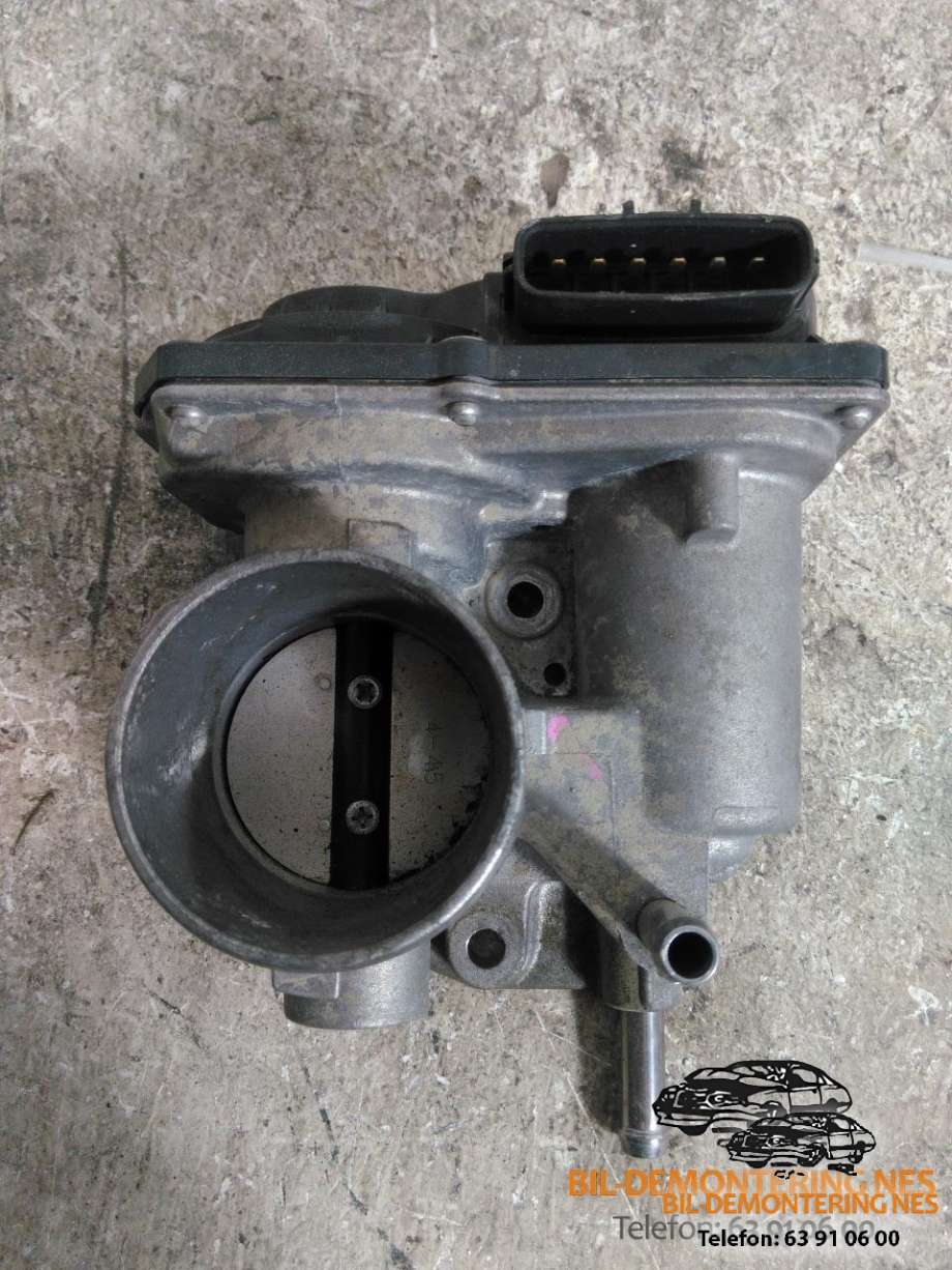 Spjeldhus til Toyota Yaris, 2014-2020 (Type III, Fase 2)  (2203047040)