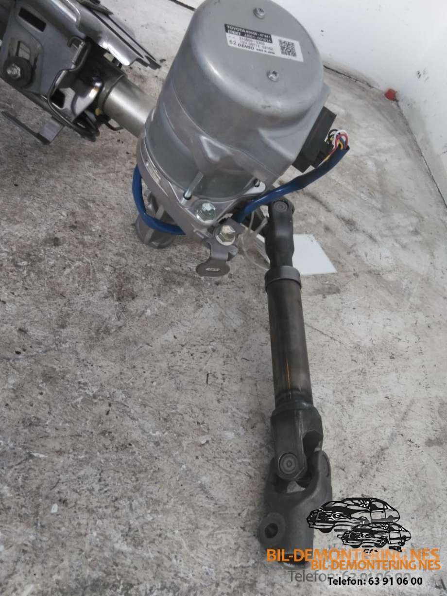 Rattaksel elektrisk servo til Toyota Prius +7 2012-2020 (Type III) (stasjonsvogn) (stasjonsvogn) (68260682|4525047131|)