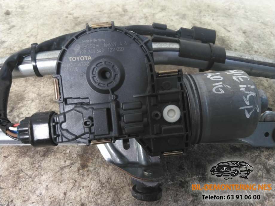 Viskermotor frontrute komplett m/overføring til Toyota Avensis 2009-2015 (Type III, Fase 1)  (0390241642|8511005070B|)