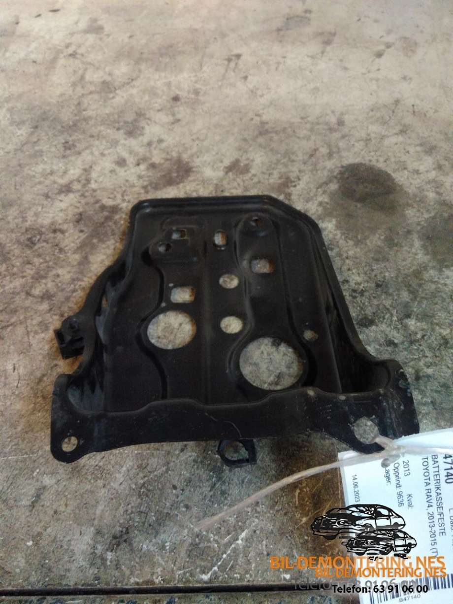 Batterikasse/feste til Toyota RAV4, 2013-2015 (Type IV, Fase 1)