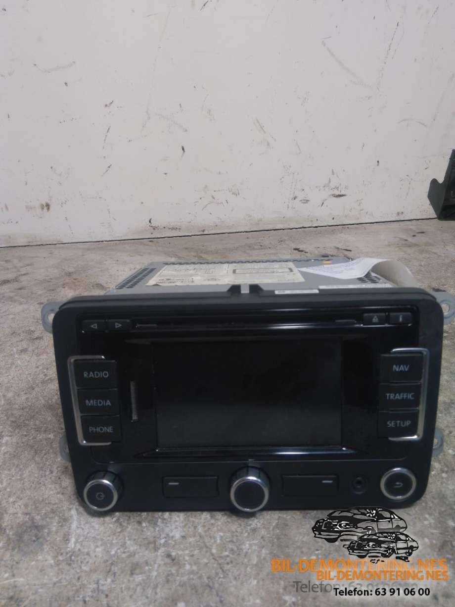 Bilstereo navigasjon til VW Tiguan, 2011-2016 (Type I, Fase 2)  
