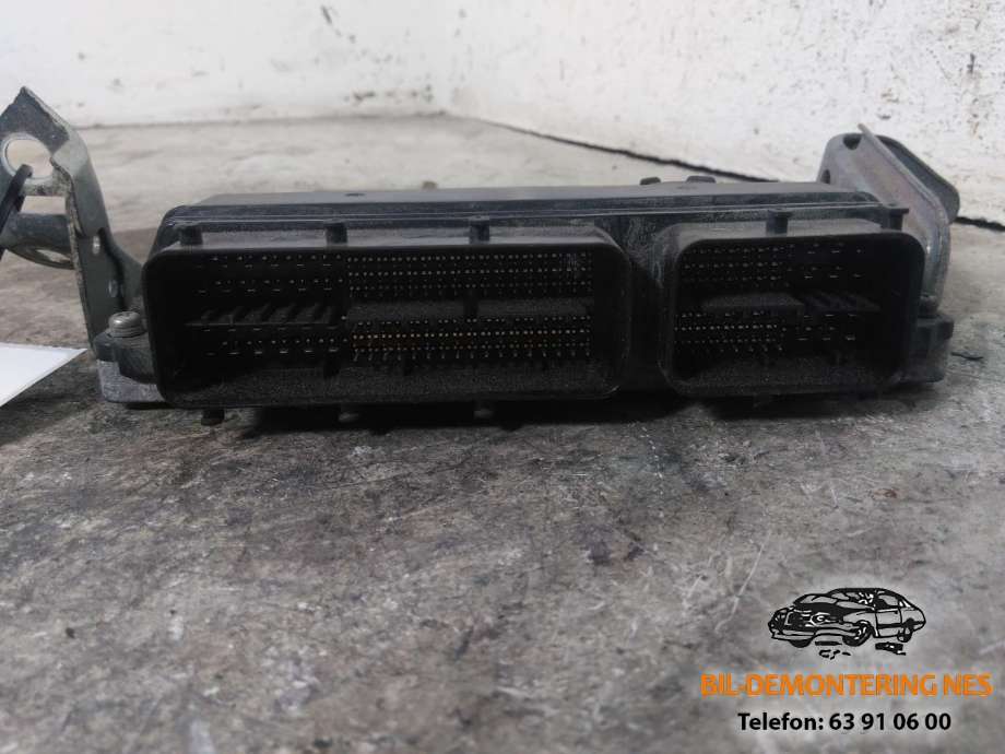 Styreenhet motor til Toyota Prius +7 2012-2020 (Type III) (stasjonsvogn) (stasjonsvogn) (2753007394|8966147280|)