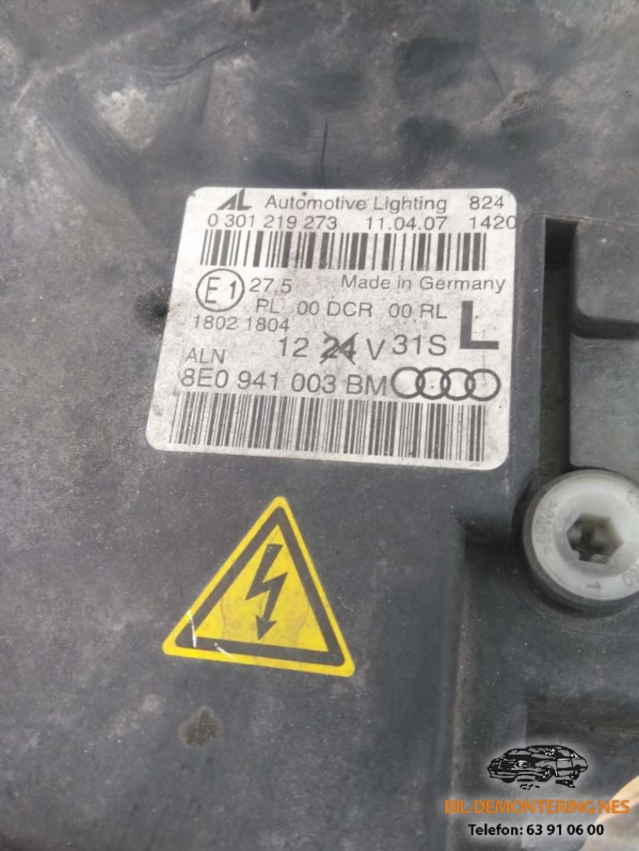 Frontlykt venstre xenon til Audi A4 2004-2008 (Type III) (B7) (B7) (8E0941003BM|0301219273|)