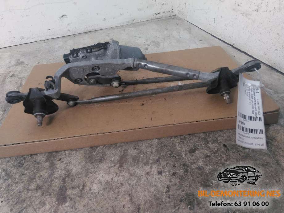 Viskermotor frontrute komplett m/overføring til Toyota Urban Cruiser, 2009-2014  (85110-52550)