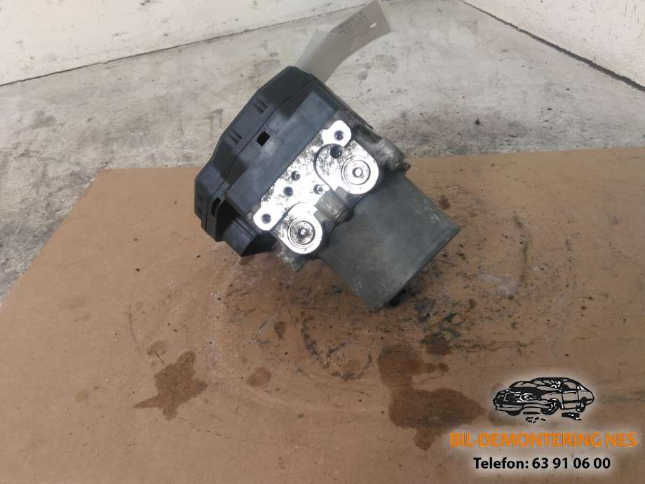 ABS sentral til Toyota Urban Cruiser, 2009-2014  