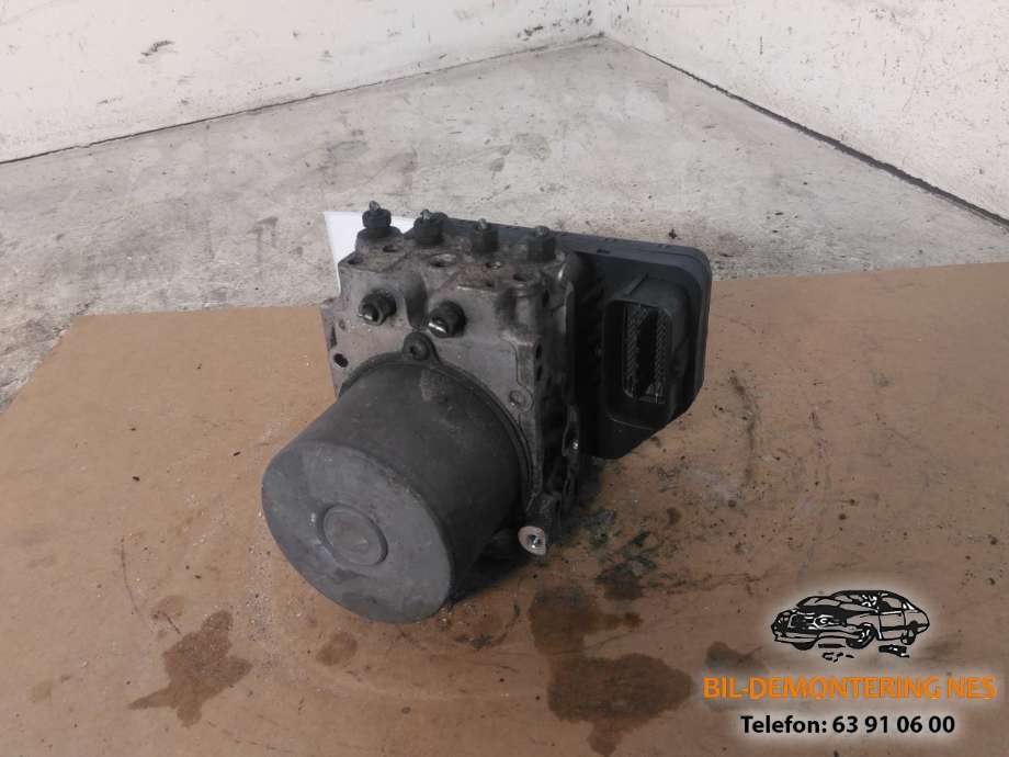 ABS sentral til Toyota Urban Cruiser 2009-2014  