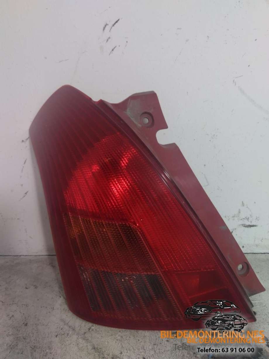 Baklykt venstre til Suzuki Swift, 2005-2010  