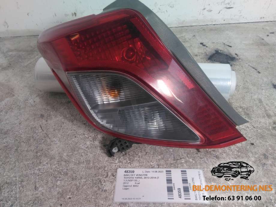 Baklykt venstre til Toyota Yaris, 2012-2014 (Type III, Fase 1)
