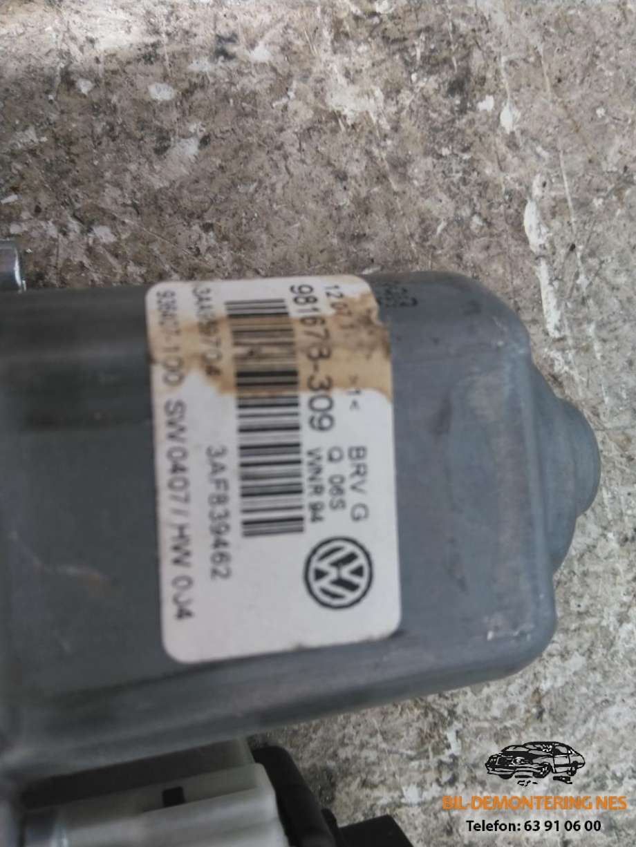 Ruteheis, kun motor, høyre bak til VW Passat 2011-2015 (B7) (B7) (981678309|3C0959795B|)