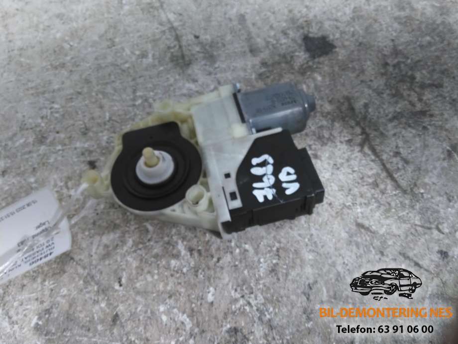 Ruteheis, kun motor, venstre bak til VW Passat, 2011-2015 (B7) (B7) (962619100)