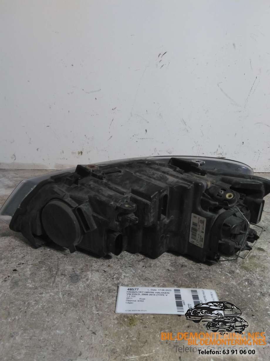 Frontlykt høyre halogen til VW Polo 2009-2014 (Type V, Fase 1)  (89093890|6R941016E|)