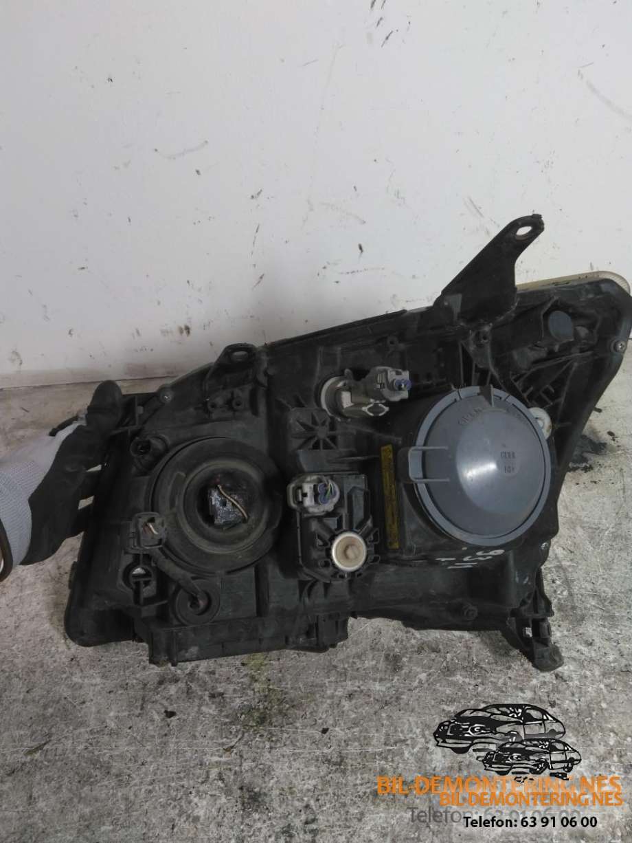 Frontlykt høyre xenon til Škoda Octavia 2005-2008 (Type II, Fase 1)  (39000-78496|KDLT003|85967-24011)