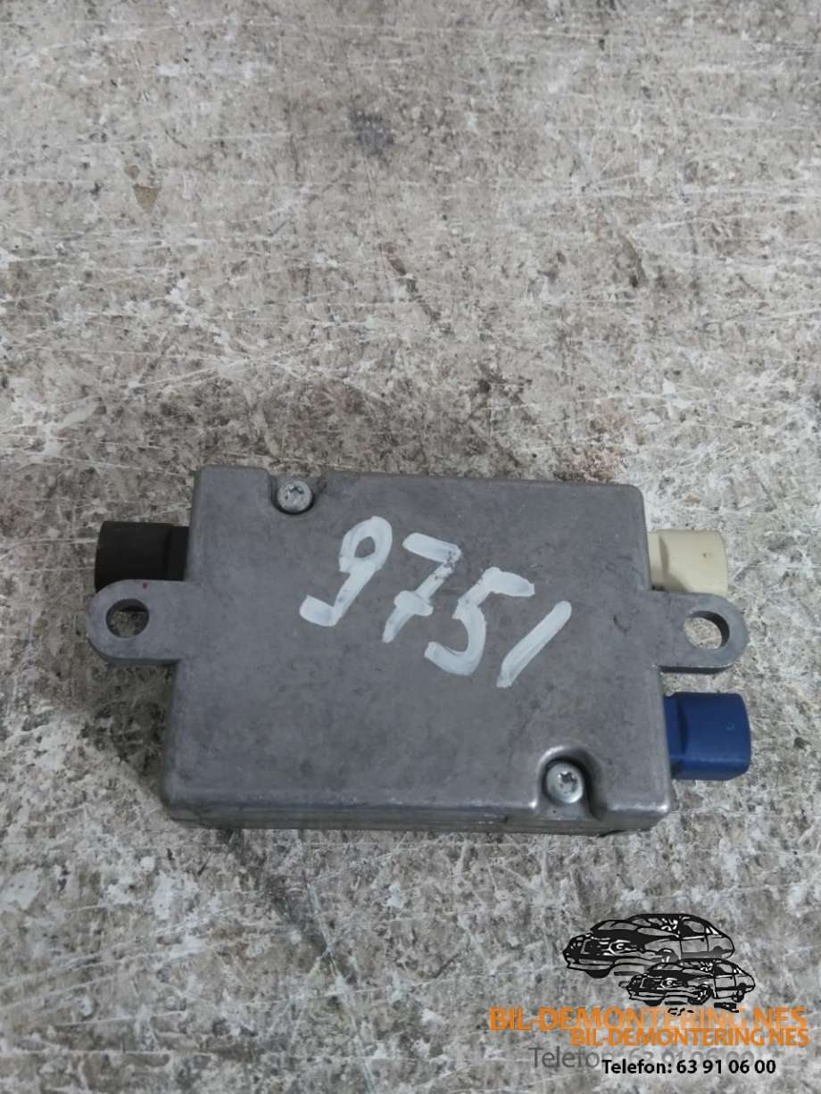 Antenne forsterker til BMW 5-Serie 2003-2010 (E60/E61) (E60/E61) (9123739-01|)