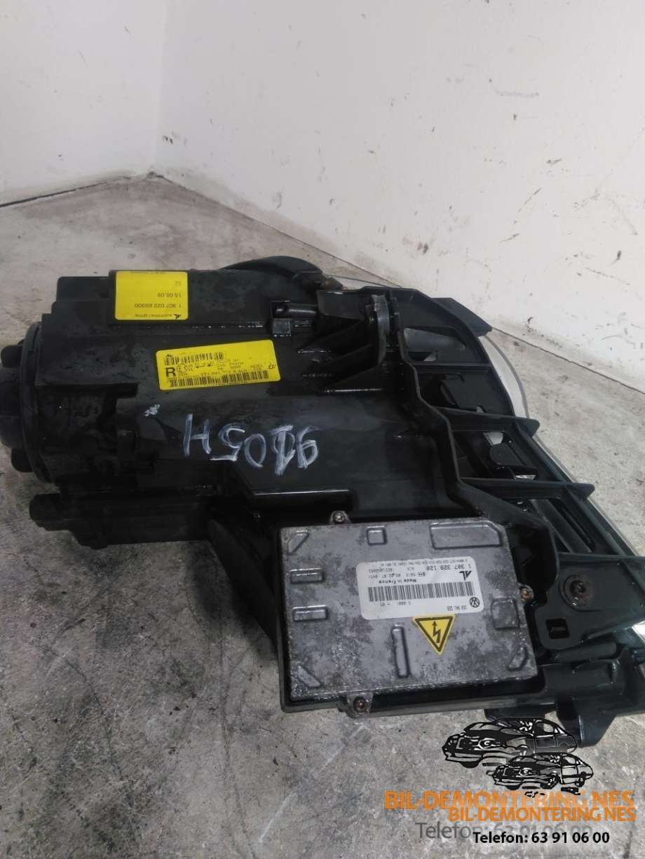 Frontlykt høyre xenon til VW Touran 2007-2010 (Type I, Fase 2)  (1T1941754A|1307329120|130702269300)