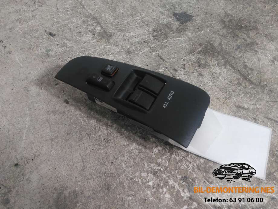 Bryter ruteheis førerdørspanel til Toyota Avensis 2003-2008 (Type II)