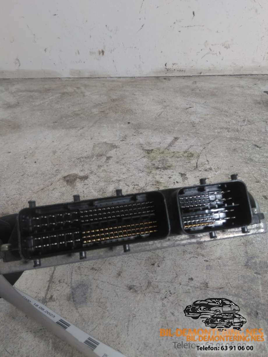 Styreenhet motor til Toyota Prius 2016-2023 (Type IV) (combi) (combi) (8966147280|2753007393|)